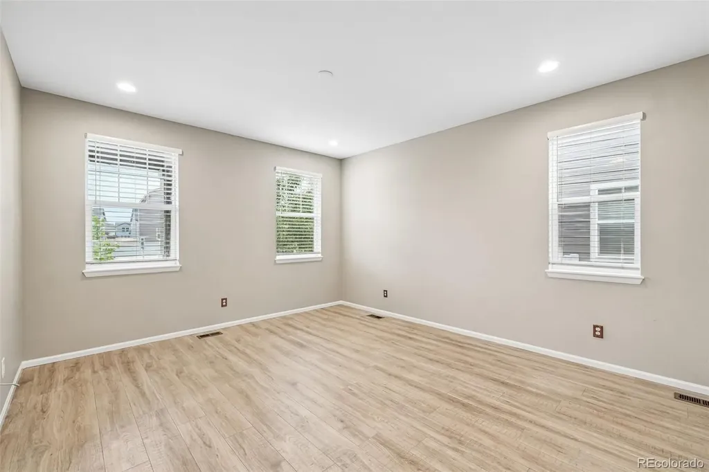 6568 N Ceylon Street Denver CO 80249