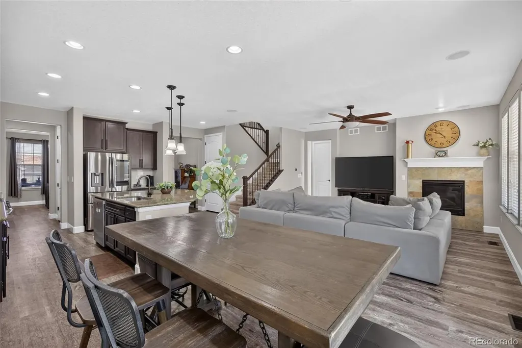 4862 S Versailles Court Aurora CO 80015