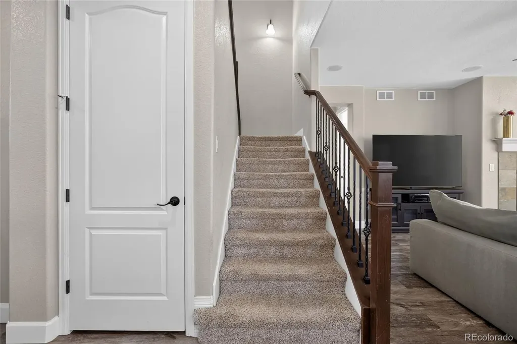 4862 S Versailles Court Aurora CO 80015