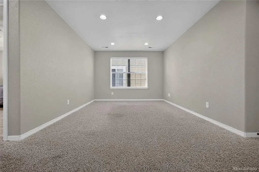 4862 S Versailles Court Aurora CO 80015