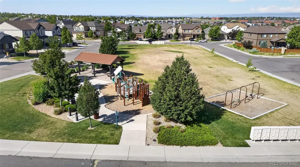 4862 S Versailles Court Aurora CO 80015