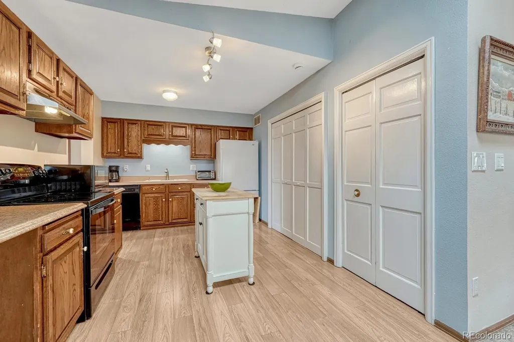 6552 Lange Drive Colorado Springs CO 80918