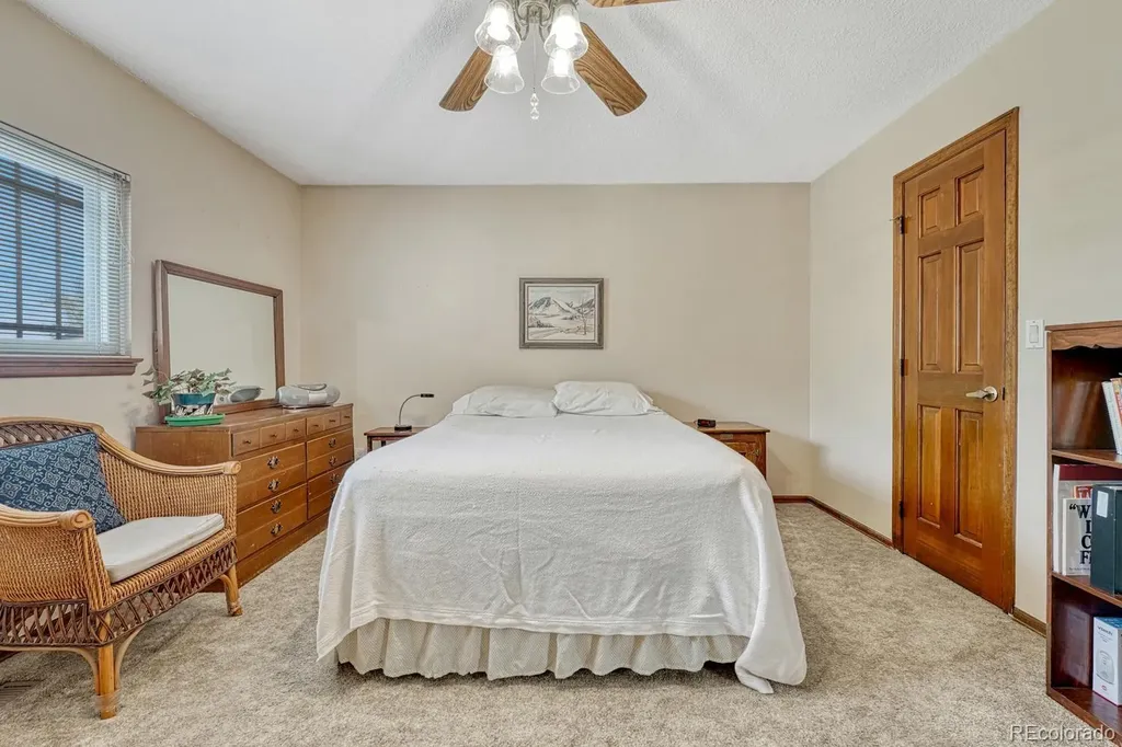 6552 Lange Drive Colorado Springs CO 80918