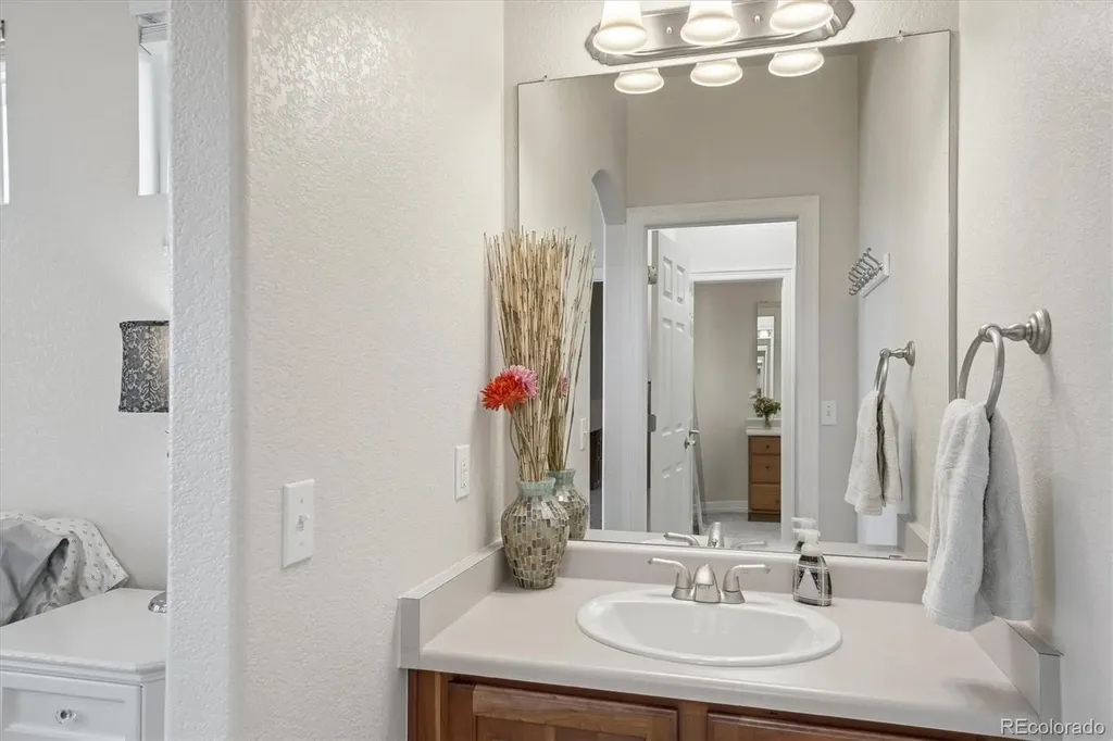 20274 E Euclid Place Aurora CO 80016