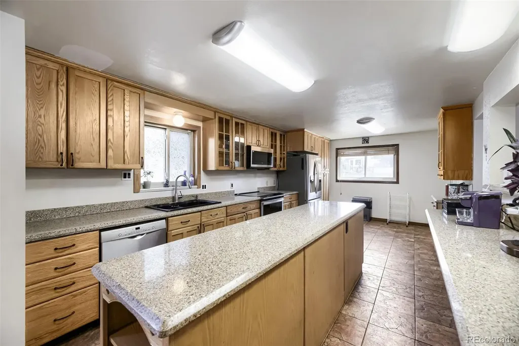 9400 W Burgundy Avenue Littleton CO 80123