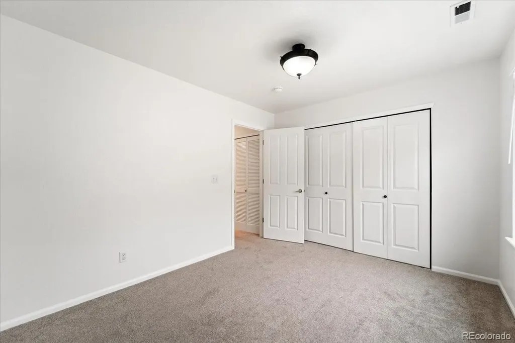 9689 Independence Drive Broomfield CO 80021