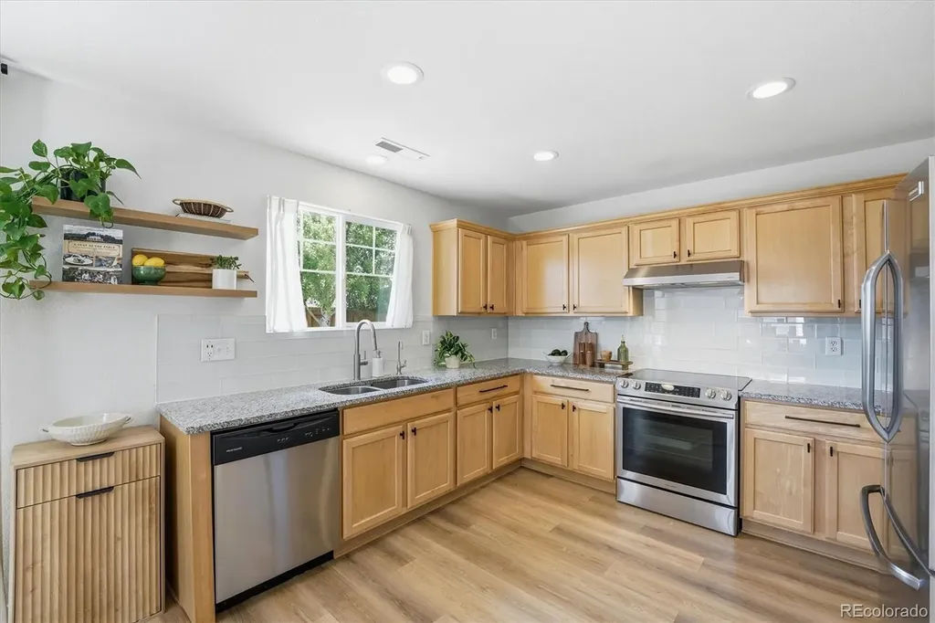 867 Sagebrush Lochbuie CO 80603