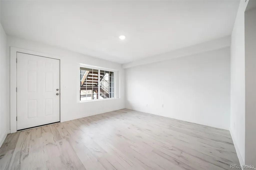 1885 S Quebec Way Denver CO 80231