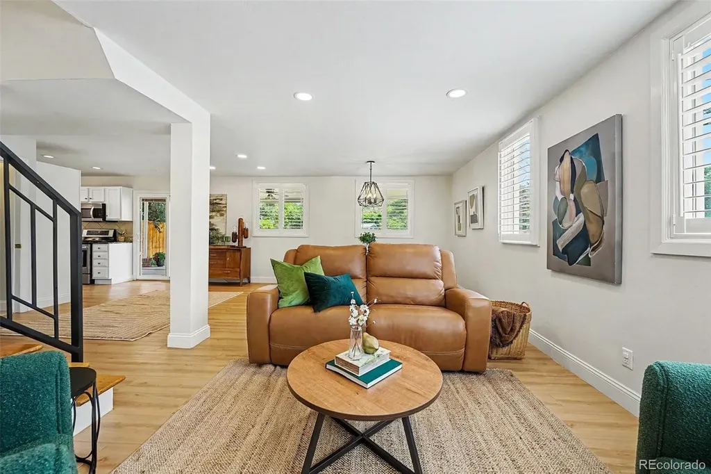 1490 S Jasmine Way Denver CO 80224