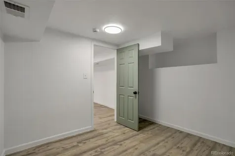 1172 Iola Street Aurora CO 80010