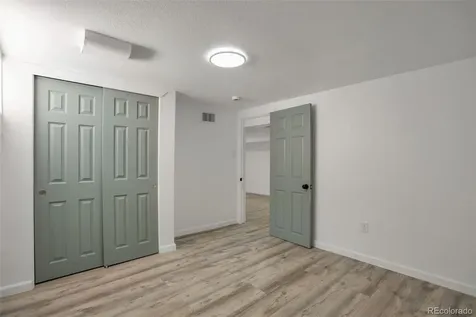 1172 Iola Street Aurora CO 80010