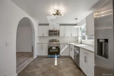 1172 Iola Street Aurora CO 80010