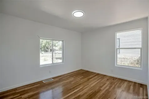 1172 Iola Street Aurora CO 80010