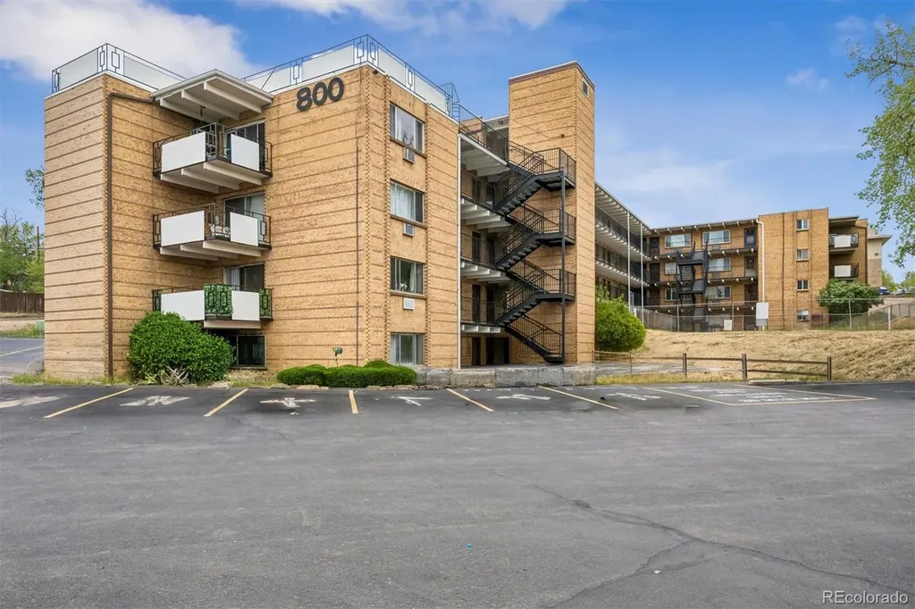 800 W Belleview Avenue Englewood CO 80110