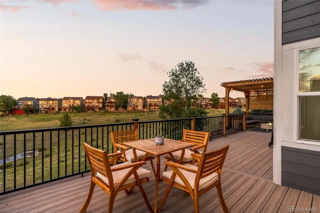 10274 Rustic Redwood Way Littleton CO 80126