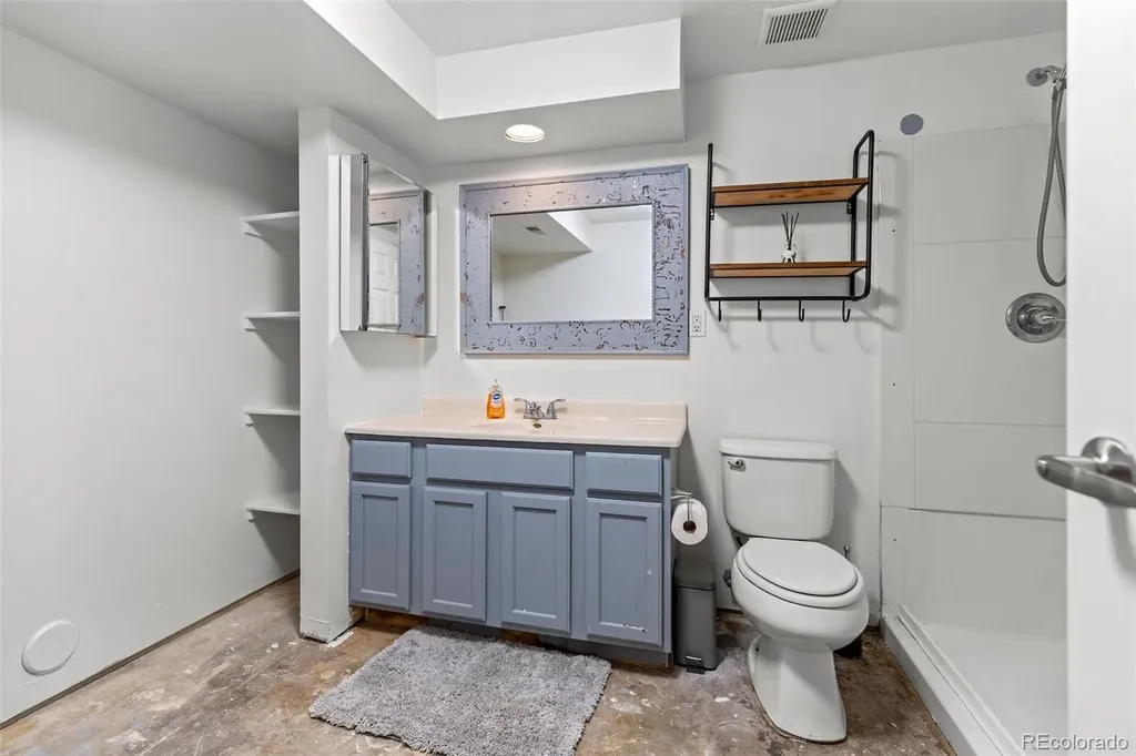 7925 W Layton Avenue Littleton CO 80123