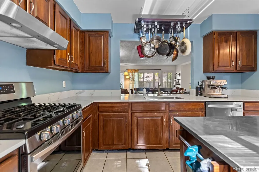 7925 W Layton Avenue Littleton CO 80123