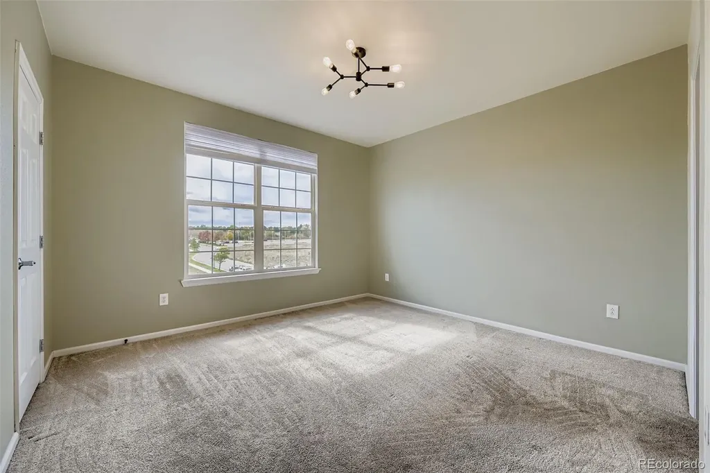 3872 S Dallas Street Aurora CO 80014