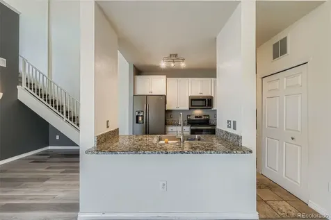 3872 S Dallas Street Aurora CO 80014