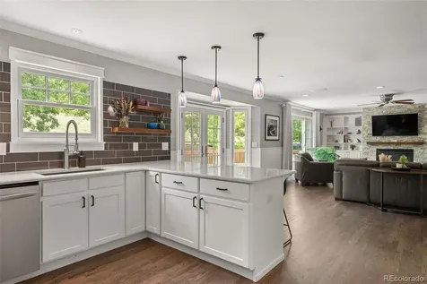 7221 Pine Hills Way Littleton CO 80125