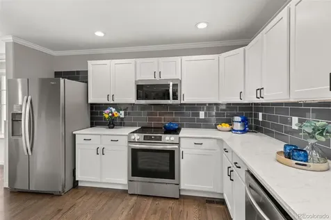 7221 Pine Hills Way Littleton CO 80125