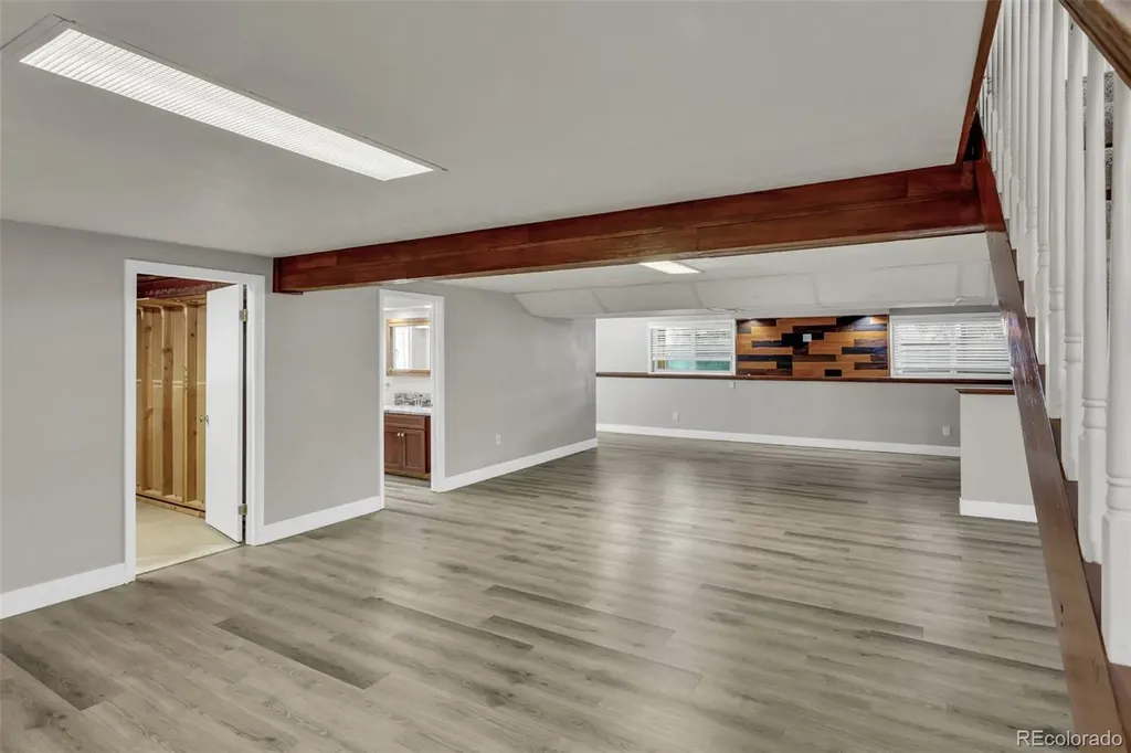 2093 S Rifle Street Aurora CO 80013