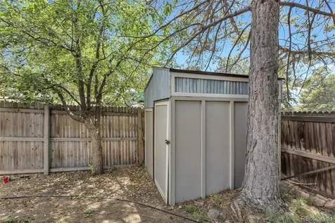 2093 S Rifle Street Aurora CO 80013