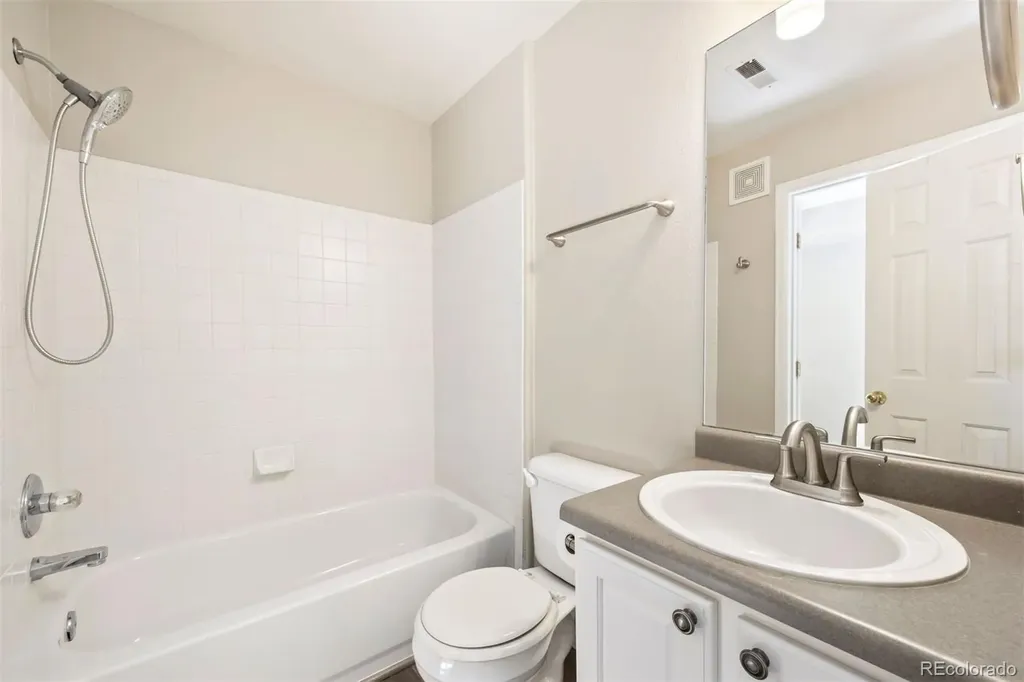 14207 E Grand Drive Aurora CO 80015