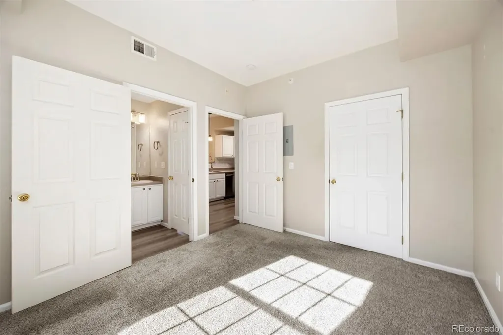 14207 E Grand Drive Aurora CO 80015