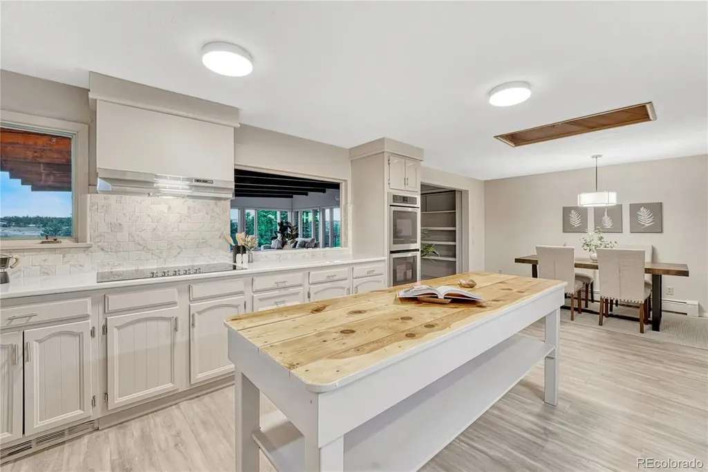 271 N Ridge Road Castle Rock CO 80104