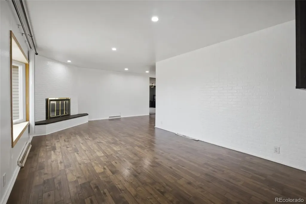 308 5th Street Dacono CO 80514