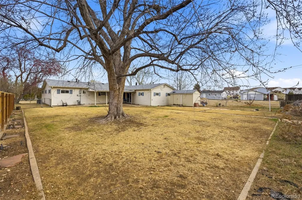 308 5th Street Dacono CO 80514