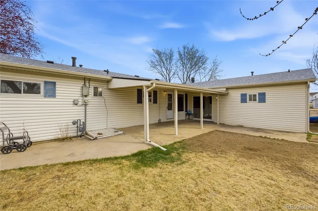 308 5th Street Dacono CO 80514