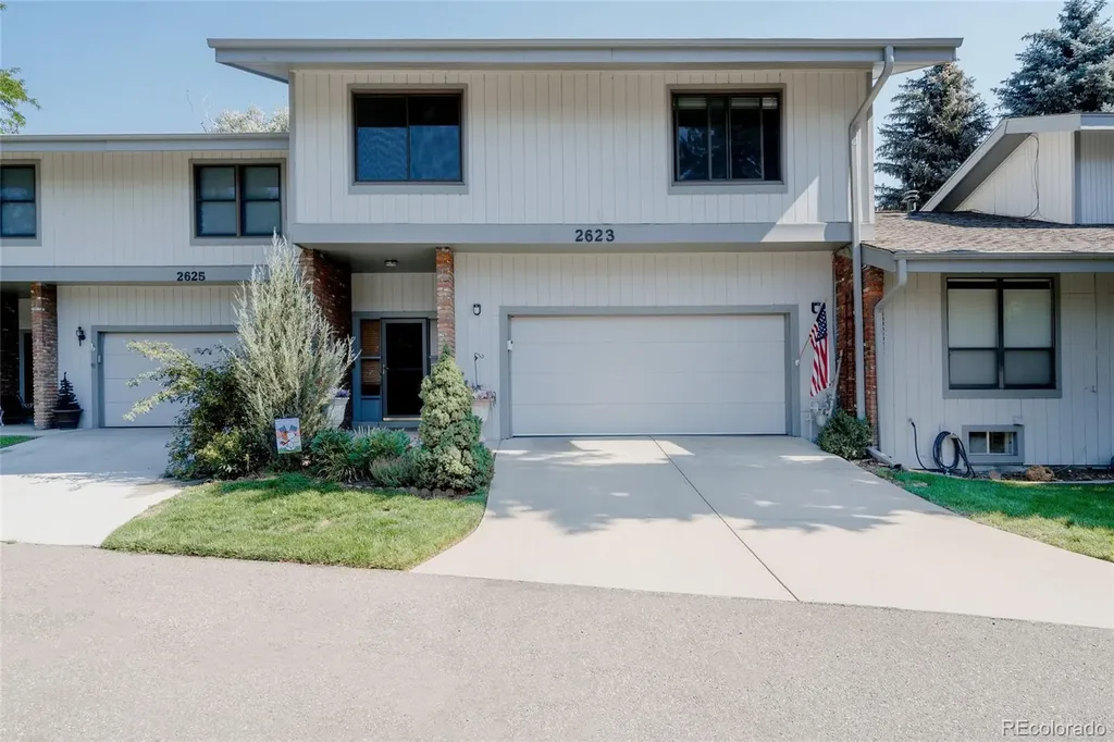 2623 S Wadsworth Circle Denver CO 80227