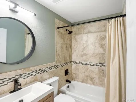 2618 S Xanadu Way Aurora CO 80014