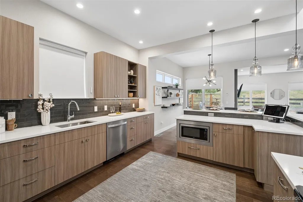 6076 W Keene Avenue Denver CO 80235