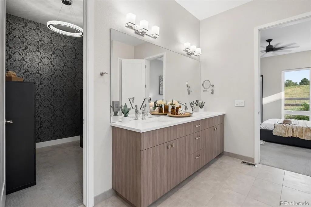 6076 W Keene Avenue Denver CO 80235
