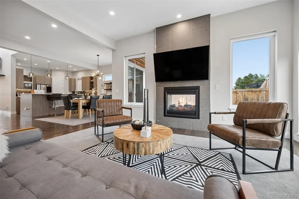 6076 W Keene Avenue Denver CO 80235