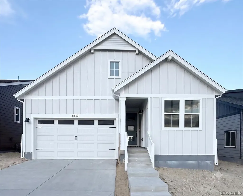 Parker CO, 13564 Solaris Street
