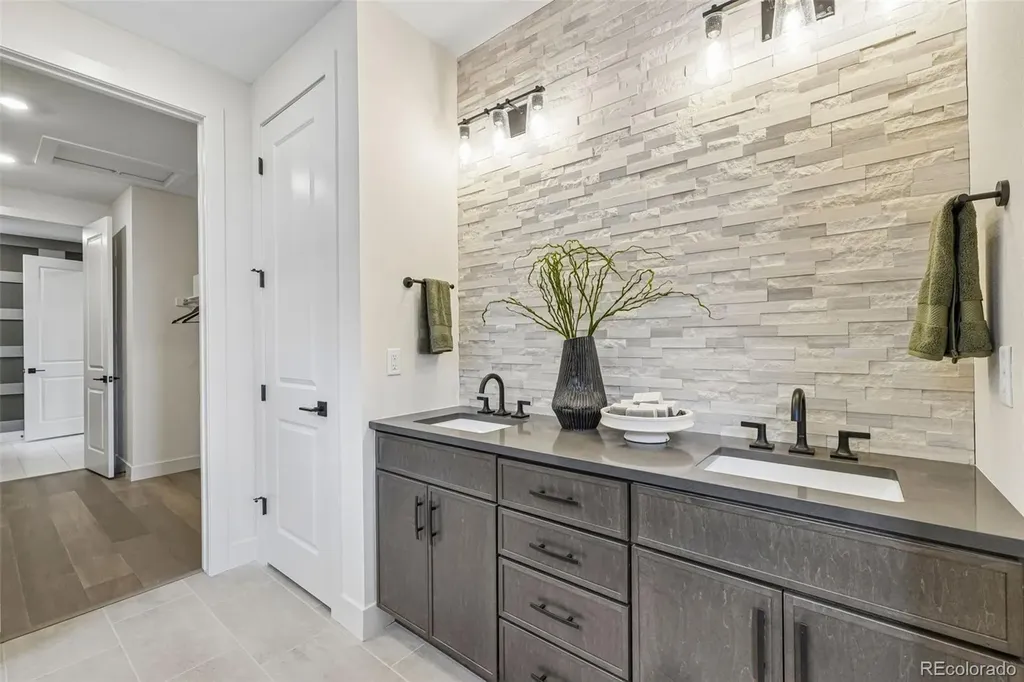 13564 Solaris Street Parker CO 80134
