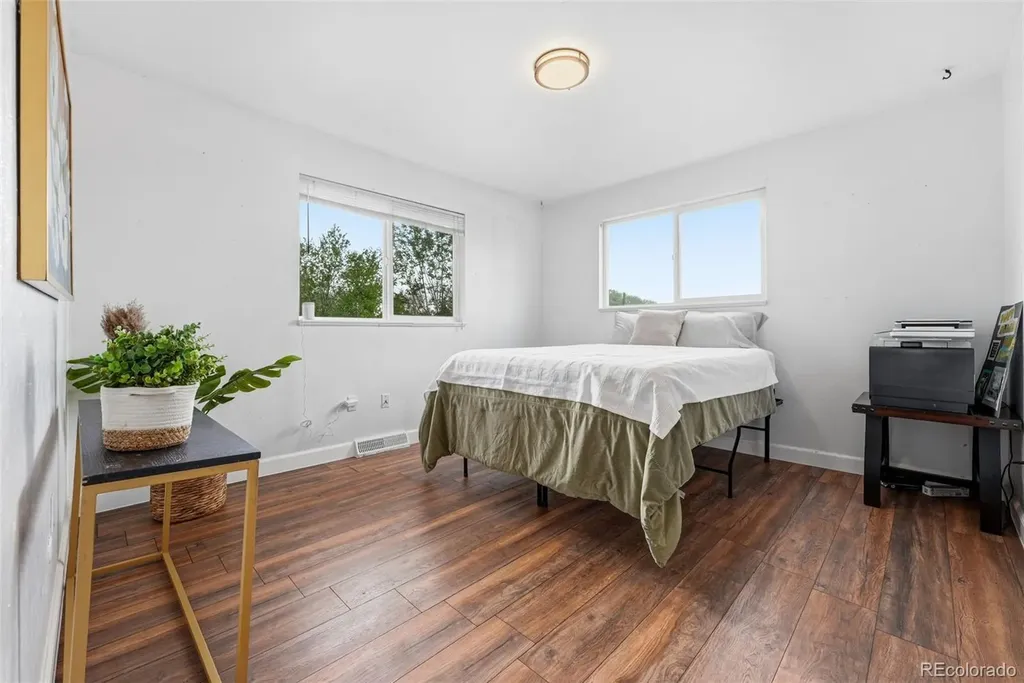 971 S Yarrow Street Denver CO 80226