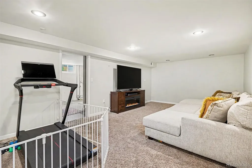 6120 W Arkansas Avenue Denver CO 80232