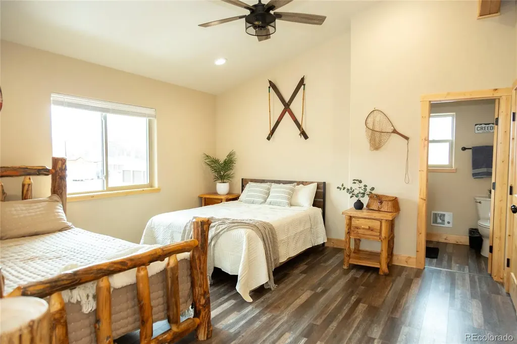 426 Commodore Drive Creede CO 81130