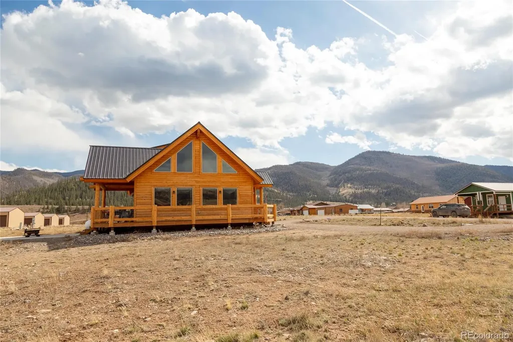 426 Commodore Drive Creede CO 81130