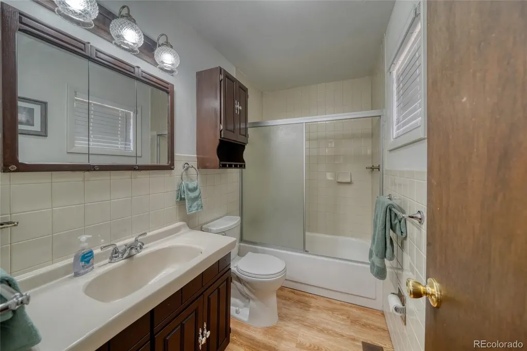 435 Phyllis Drive Florissant CO 80816