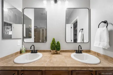 24573 E Hoover Place Aurora CO 80016