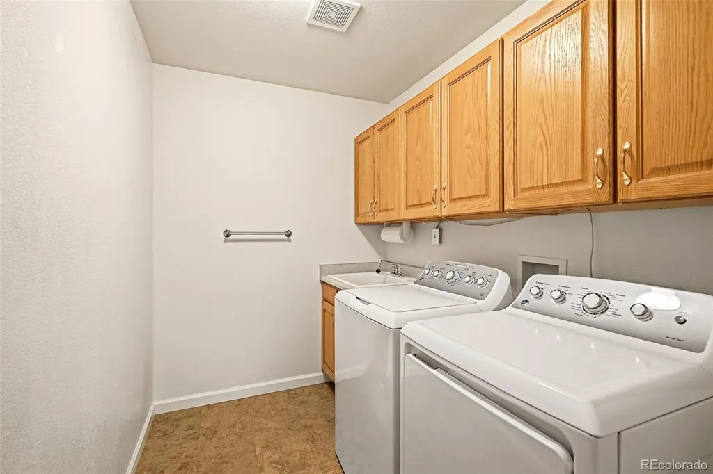 6361 Deframe Way Arvada CO 80004