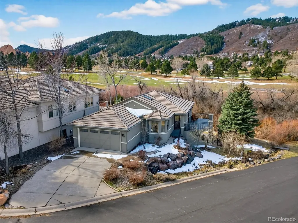 6685 Bright Water Trail Littleton CO 80125