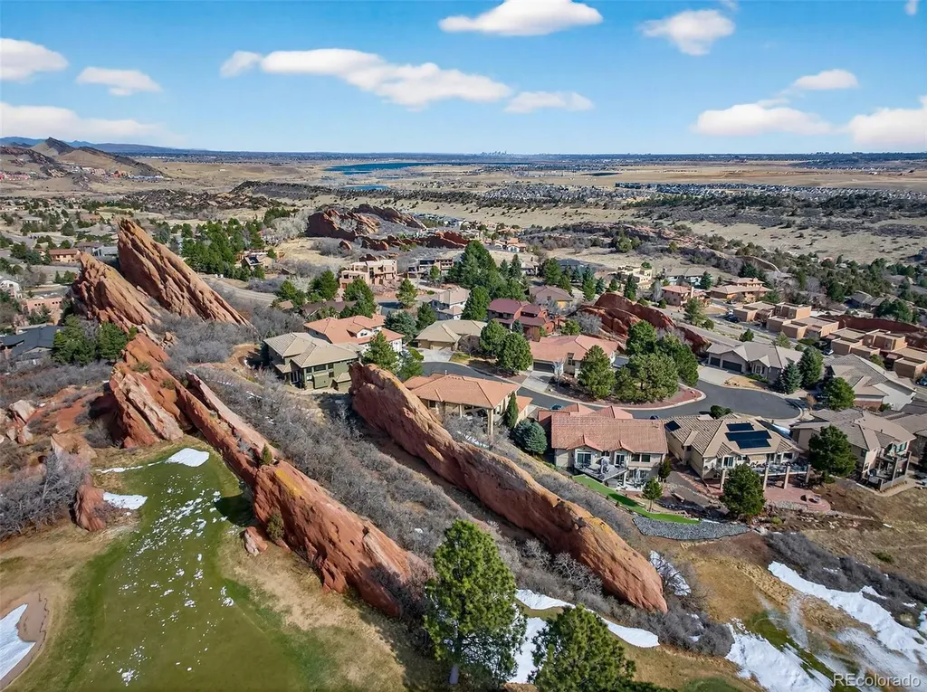6685 Bright Water Trail Littleton CO 80125
