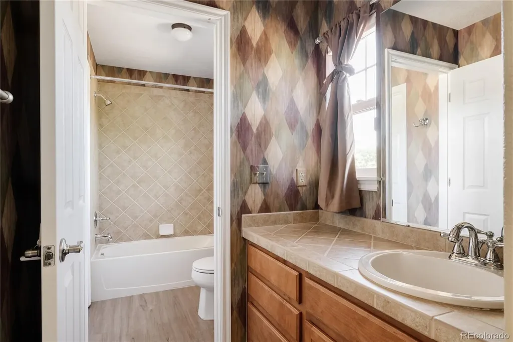 6718 Taft Court Arvada CO 80004